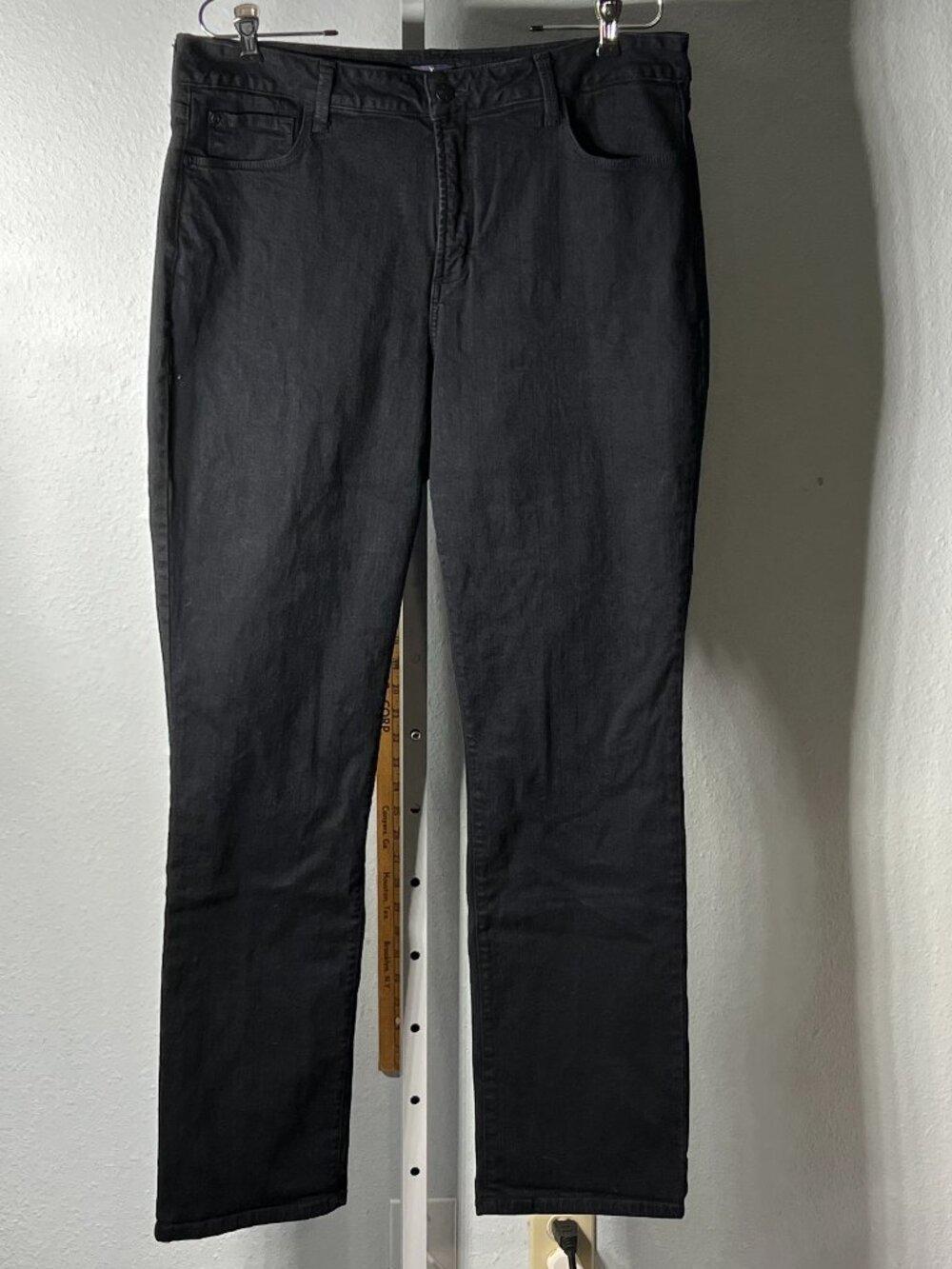 NYDJ Not Your Daughter's Black Straigh-Leg Jeans w Embellishment SZ 16W
